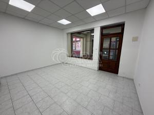 Pronájem obchodního prostoru, Benešov, Tyršova, 23 m2