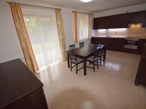 Pronájem rodinného domu, Praha - Řepy, Na Fialce II, 220 m2