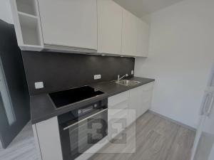 Pronájem bytu 2+kk, Praha - Bohnice, Poznaňská, 45 m2