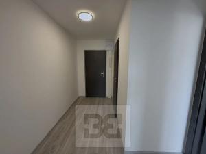 Pronájem bytu 2+kk, Praha - Bohnice, Poznaňská, 45 m2
