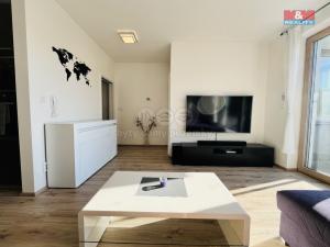 Pronájem bytu 2+kk, Oslavany, náměstí 13. prosince, 50 m2