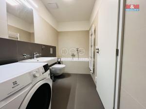 Pronájem bytu 2+kk, Oslavany, náměstí 13. prosince, 50 m2
