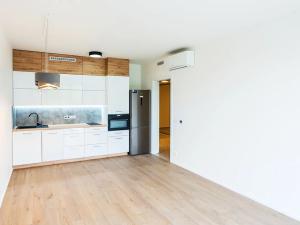 Pronájem bytu 2+kk, Praha - Modřany, Československého exilu, 59 m2