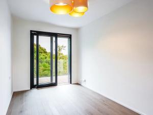 Pronájem bytu 2+kk, Praha - Modřany, Československého exilu, 59 m2