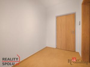 Pronájem bytu 1+kk, Plzeň - Jižní Předměstí, Měděná, 36 m2