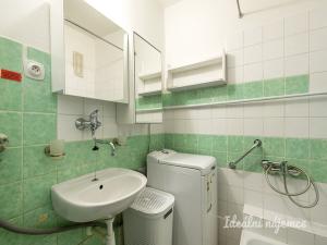 Pronájem bytu 2+kk, Praha - Michle, Mezipolí, 46 m2