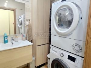 Pronájem bytu 2+1, Karlovy Vary, Krymská, 56 m2
