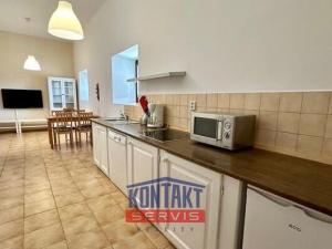 Pronájem bytu 3+kk, Kamenný Újezd - Opalice, 80 m2