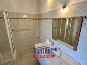 Pronájem bytu 3+kk, Kamenný Újezd - Opalice, 80 m2