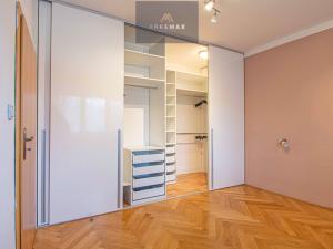 Pronájem bytu 4+1, Ostrava, Gončarovova, 96 m2