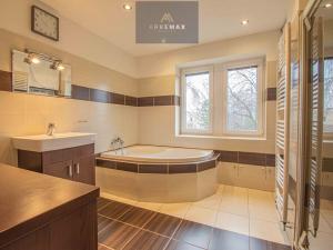 Pronájem bytu 4+1, Ostrava, Gončarovova, 96 m2
