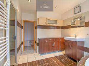 Pronájem bytu 4+1, Ostrava, Gončarovova, 96 m2