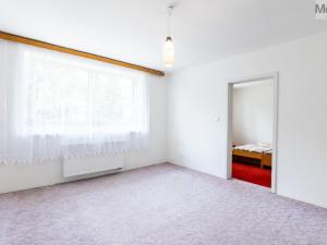 Prodej rodinného domu, Hrob, Husova, 170 m2