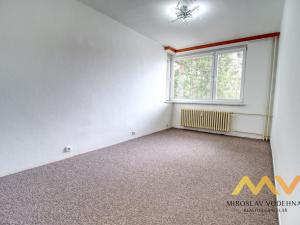 Prodej bytu 3+1, Hradec Králové - Třebeš, Pod Zámečkem, 80 m2