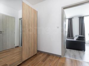 Pronájem bytu 2+kk, Milovice, Višňová, 40 m2