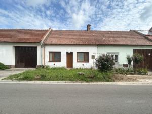 Prodej rodinného domu, Bzenec, Veselská, 81 m2