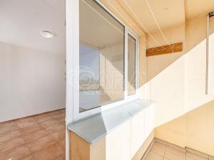 Pronájem bytu 1+1, Kralupy nad Vltavou, sídl. Hůrka, 30 m2