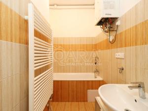 Pronájem bytu 2+1, Praha - Břevnov, Bělohorská, 60 m2