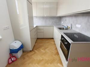Pronájem bytu 3+kk, Praha - Holešovice, Milady Horákové, 81 m2