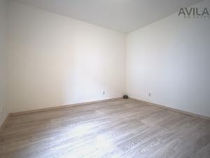 Pronájem bytu 1+kk, Zvěstov - Roudný, 27 m2