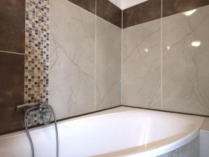 Pronájem bytu 1+kk, Zvěstov - Roudný, 27 m2