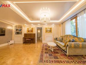 Pronájem bytu 3+kk, Karlovy Vary, Libušina, 117 m2