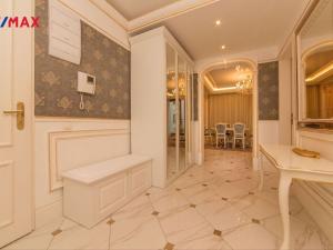 Pronájem bytu 3+kk, Karlovy Vary, Libušina, 117 m2