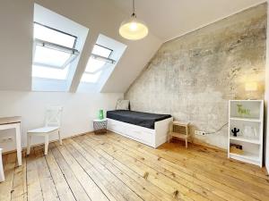 Pronájem bytu 1+kk, Praha - Vršovice, Moskevská, 19 m2