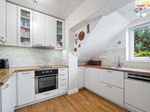 Prodej rodinného domu, Řevnice, Hálkova, 159 m2