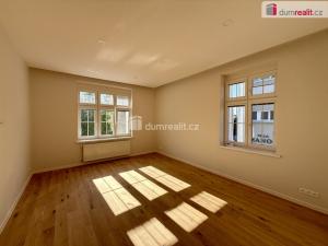 Pronájem bytu 3+1, Mariánské Lázně, Dřevěná, 105 m2