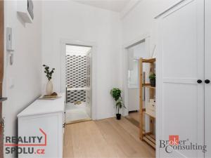 Prodej bytu 2+kk, Praha - Michle, Michelská, 58 m2