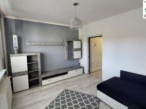 Pronájem bytu 3+1, Kynšperk nad Ohří, náměstí SNP, 62 m2