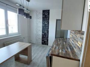 Pronájem bytu 3+1, Kynšperk nad Ohří, náměstí SNP, 62 m2