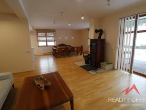 Pronájem rodinného domu, Růžová, 180 m2