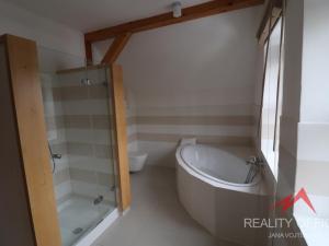 Pronájem rodinného domu, Růžová, 180 m2