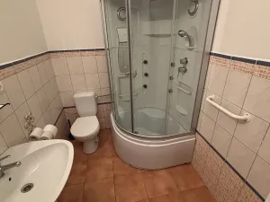 Prodej vícegeneračního domu, Znojmo - Kasárna, 790 m2