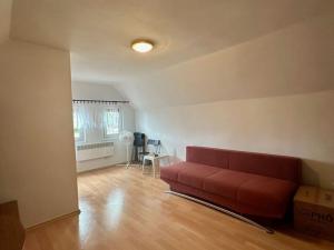 Pronájem rodinného domu, Cheb - Háje, Svatý Kříž, 100 m2