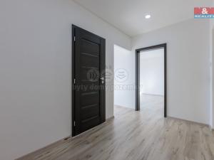 Pronájem bytu 1+1, Horní Slavkov, Poštovní, 35 m2