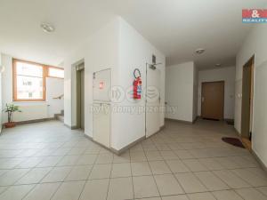 Pronájem bytu 1+kk, Praha - Záběhlice, Podle náhonu, 36 m2