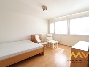 Prodej bytu 1+kk, Hradec Králové - Slezské Předměstí, Polní, 28 m2