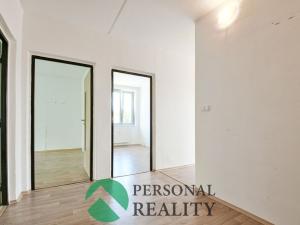 Prodej bytu 4+1, Mariánské Lázně - Úšovice, Kollárova, 83 m2