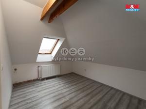 Pronájem bytu 2+kk, Olomouc - Holice, Hanácká, 35 m2