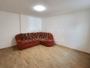 Pronájem bytu 1+1, Mochov, Havlíčkova, 30 m2