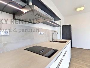 Pronájem bytu 1+kk, Praha - Velká Chuchle, Na hvězdárně, 36 m2