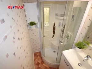 Pronájem bytu 2+kk, Kladno, Anglická, 40 m2
