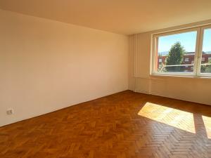 Pronájem bytu 2+1, Třinec, Erbenova, 51 m2