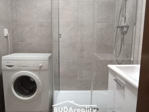 Pronájem bytu 2+1, Zlín, Dětská, 61 m2