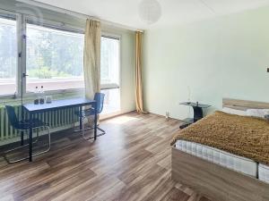 Pronájem bytu 1+kk, Praha - Kamýk, Písnická, 29 m2
