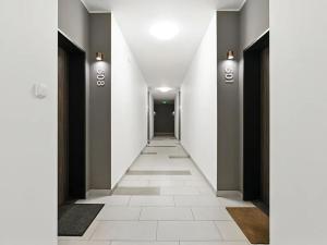 Prodej bytu 2+kk, Praha - Dolní Měcholupy, Honzíkova, 57 m2