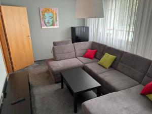 Pronájem bytu 2+kk, Kladno - Kročehlavy, Benešovská, 48 m2